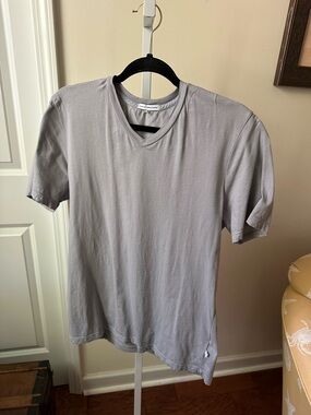 James Perse Pale Gray V-Neck Short Sleeve Tee
